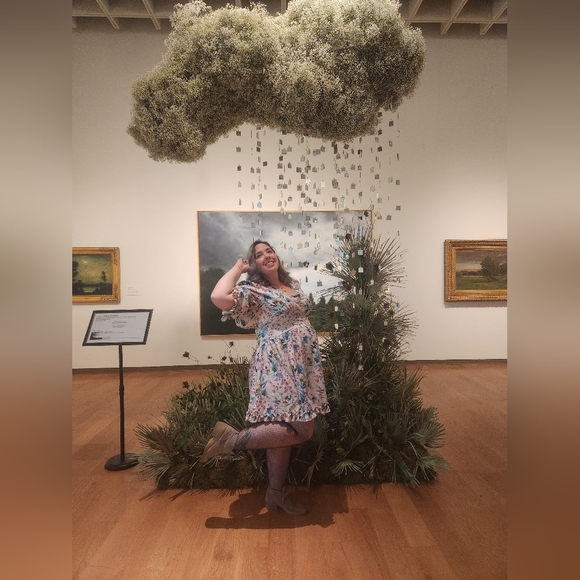 💐Meet Mylissa! Mom, Wife, Floral Designer, Business Owner 💐 - Picture 4 of 16